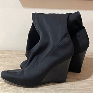 Stretch knee high boots patent leather wedge